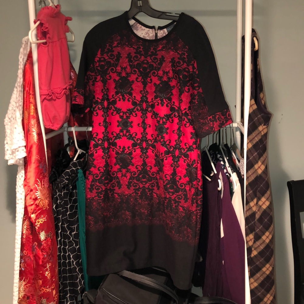 Gabby Skye red dress zipper up back size 14